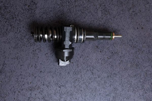 038130073AQ насос форсунка BOSCH для двигуна VAG , 1.4 TD