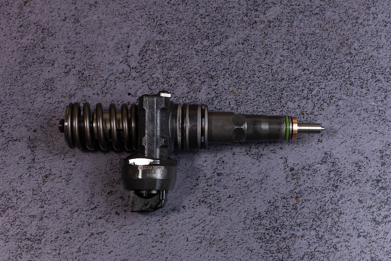 0986441509 насос форсунка BOSCH для двигуна (статус відновлений) AUDI A2, A3; SEAT ALTEA, ALTEA XL, CORDOBA, IBIZA III, LEON, TOLEDO III; SKODA FABIA I, FABIA I PRAKTIK, FABIA II, OCTAVIA I 1.4D/1.9D 01.00-12.10