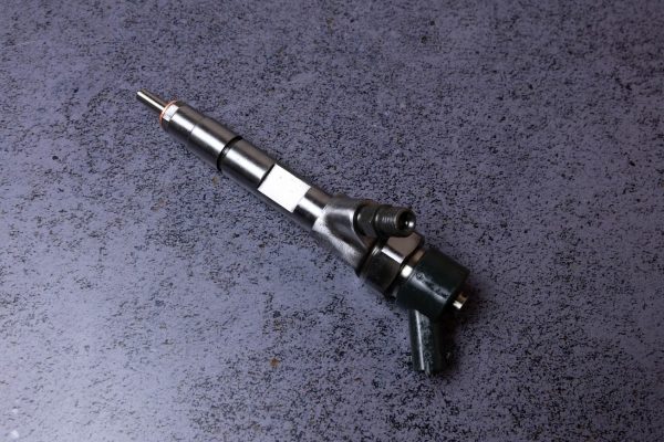 93183595 форсунка CR BOSCH для двигуна Renault Vivaro, Laguna I/II, Megane I, Scenic I - Фото 2