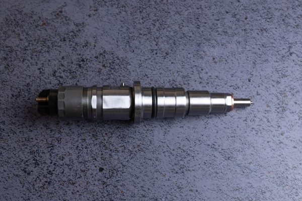 0445120075 форсунка CR BOSCH для двигуна CASE, NEW HOLLAND, IVECO Case 821 E, IH MAXXUM, IH PUMA 6.7, New Holland T6, T7 6.7