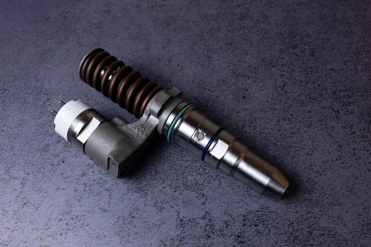 10R2772 насос форсунка для двигуна Caterpillar / CAT C18 / C32 EUI