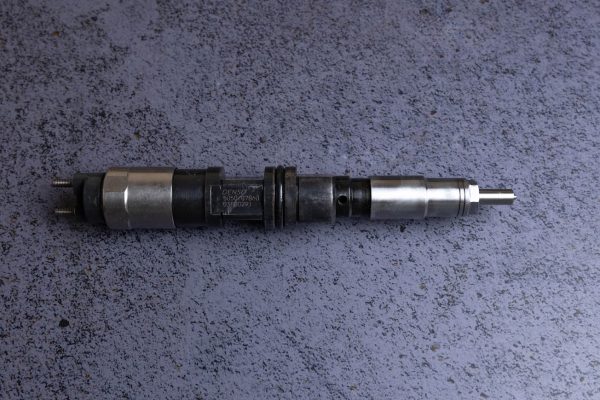 RE507860 форсунка для двигуна JOHN DEERE 6068