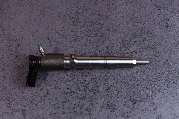 JB3Q9K546AA П'єзоелектричний CR інжектор FORD FOCUS IV, GALAXY III, GALAXY MK III, KUGA III, MONDEO V, RANGER, S-MAX, TOURNEO CUSTOM V362, TRANSIT CUSTOM V362, TRANSIT V363; FORD USA EDGE BC2X-YNRA 12.15- - Фото 2