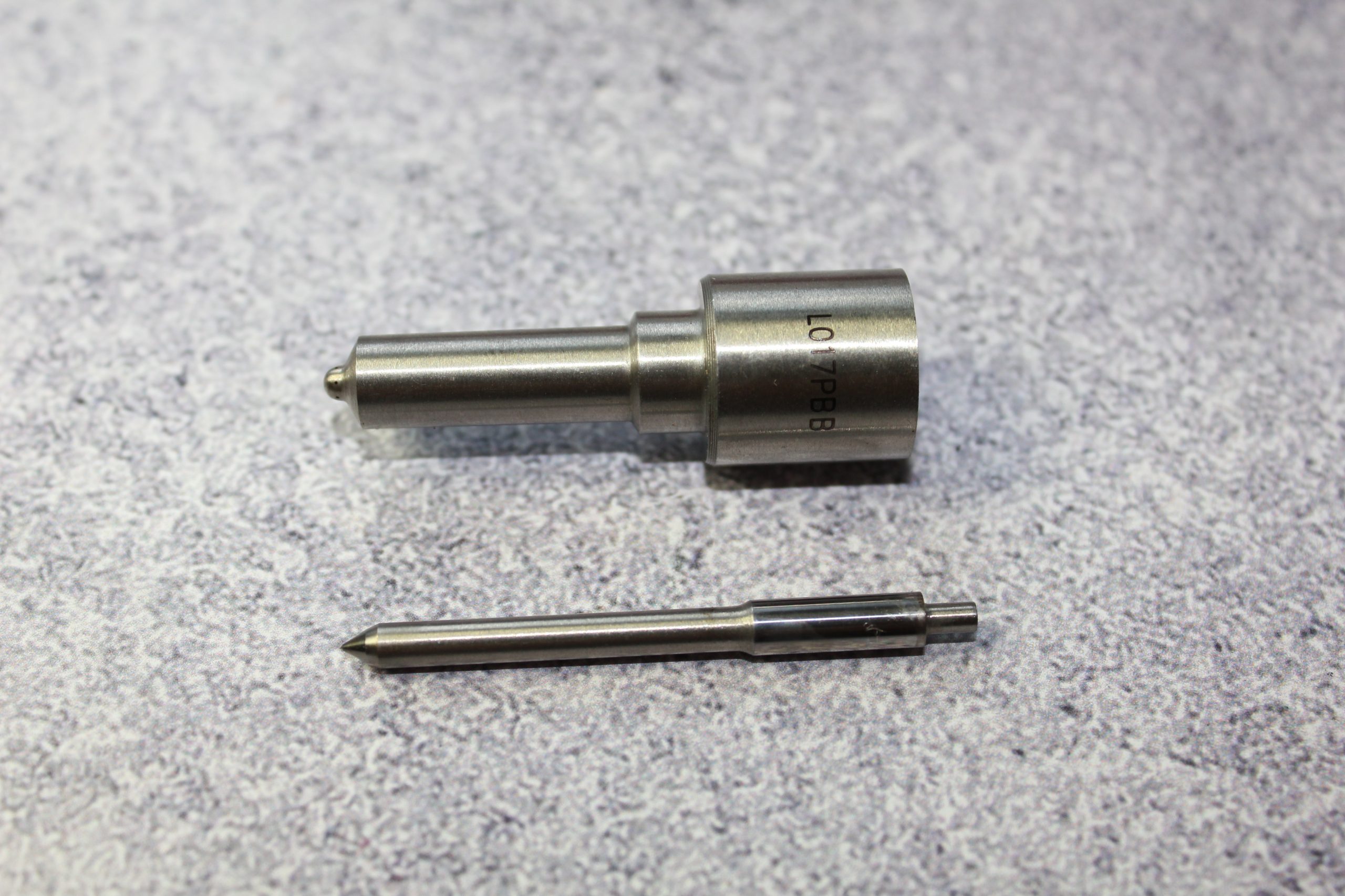 L017PBB, DLLA158P5040, PDLLA158P5040 Розпилювач до форсунок BEBE4B12004, 3155040, 8113409, VOL3155040, #3155040