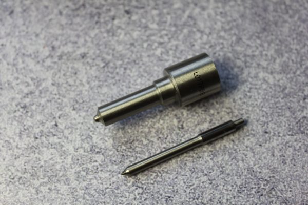 L017PBB, DLLA158P5040, PDLLA158P5040 Розпилювач до форсунок BEBE4B12004, 3155040, 8113409, VOL3155040, #3155040 - Фото 2