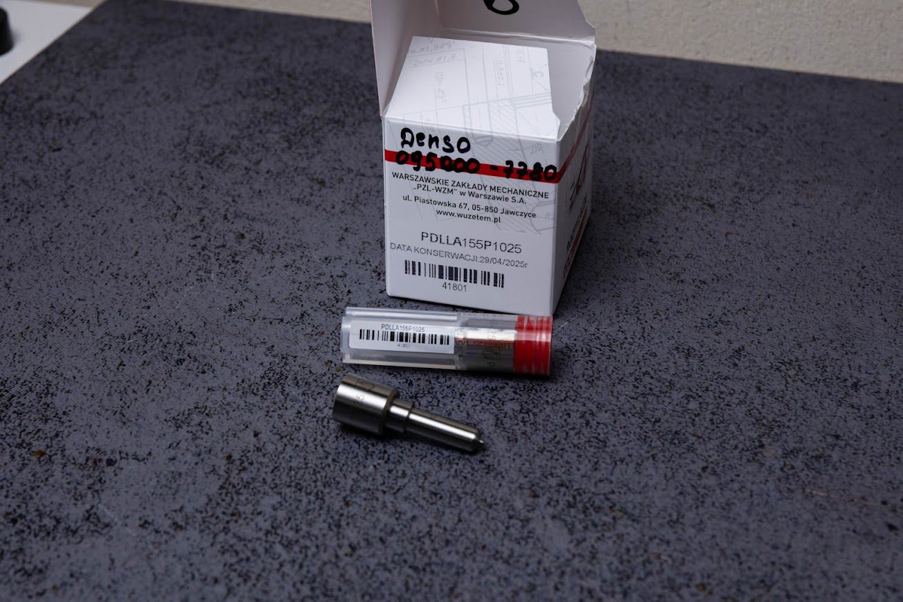PDLLA155P1025, BDLLA155P1025, 093400-1025, DLLA 155 P 1025, 6980552 Розпилювач до форсунок 095000-7780, DCRI107780, 23670-0L020, 23670-39316, 23670-30280, 23670-09070, 23670-39316, 23670-0L050, 23670-09330, 23670-09330, 23670-0L050, 23670-30140, 23670-39216, 23670-39185, 23670-30280, 23670-09070, 23670-0L020, 23670-39186, 23650-3950