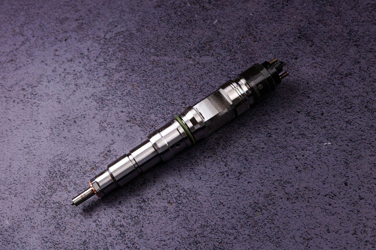 0445120202 Електромагнітний CR інжектор / форсунка MAN HOCL, LION´S COACH, TGS I, TGX I; VISEON C D2676LF10-D2676LOH32 - Фото 1 0445120202 Електромагнітний CR інжектор / форсунка MAN HOCL, LION´S COACH, TGS I, TGX I; VISEON C D2676LF10-D2676LOH32