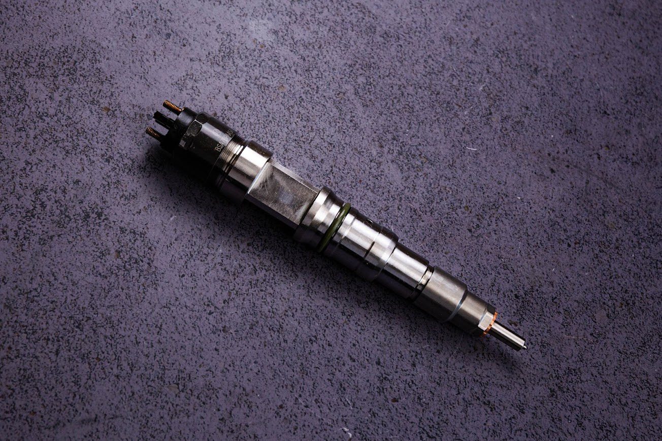 51101006126 Електромагнітний CR інжектор / форсунка MAN HOCL, LION&acute;S CITY, LION&acute;S COACH, NG, NL, SL II, S&Uuml;, TGA, TGS I, TGX I; TEMSA DIAMOND D2066LF01-D3876LF02