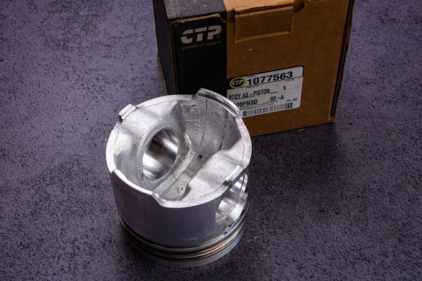 1077563 Поршень для техніки Caterpillar