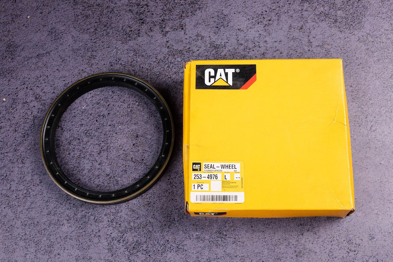 2534976, 3318538, 2295099 Сальник для техніки Caterpillar 2534976, 3318538, 2295099 Сальник для техніки Caterpillar