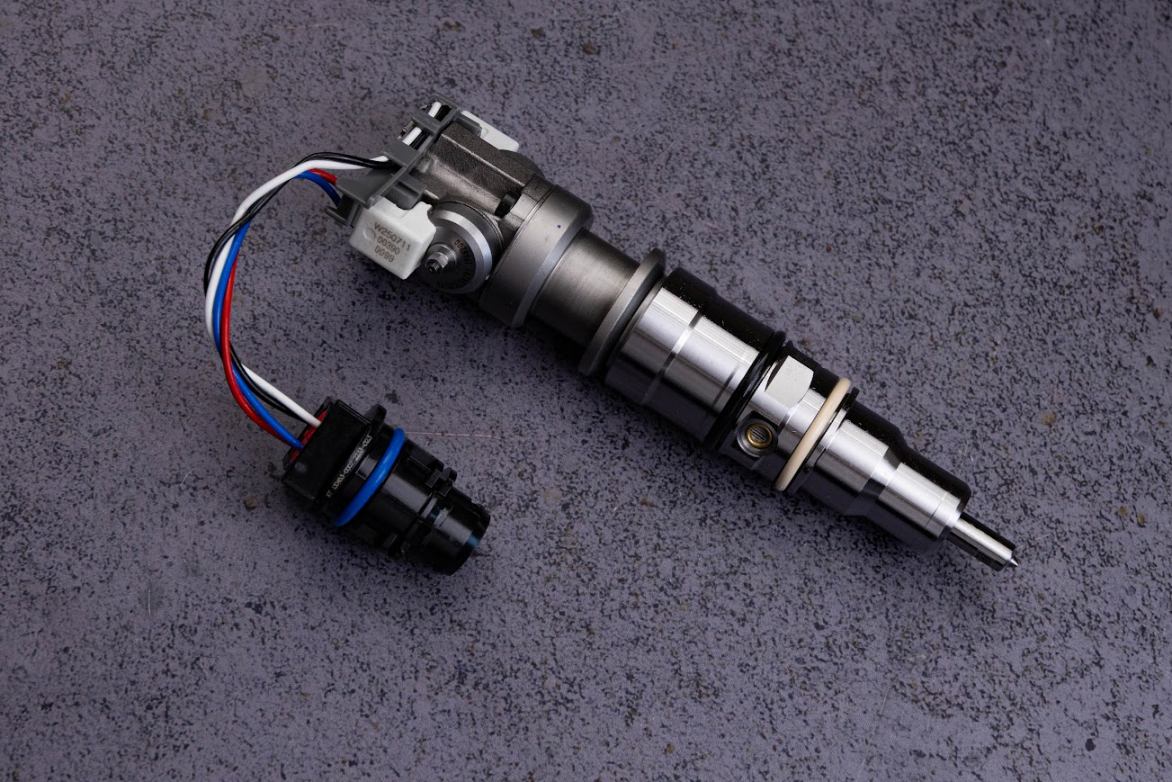 4G2028R Гідроелектронний насос форсунка INTERNATIONAL G2.8, Ford E450 Super Duty 6.0L - Фото 1 4G2028R Гідроелектронний насос форсунка INTERNATIONAL G2.8, Ford E450 Super Duty 6.0L