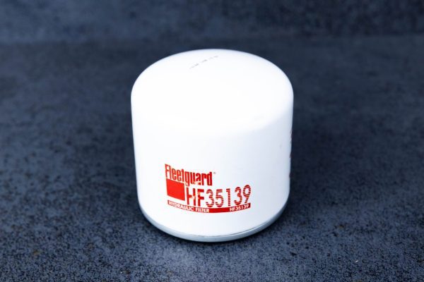 HF35139 Фільтр гідравлічної системи. Виробник Fleetguard США.