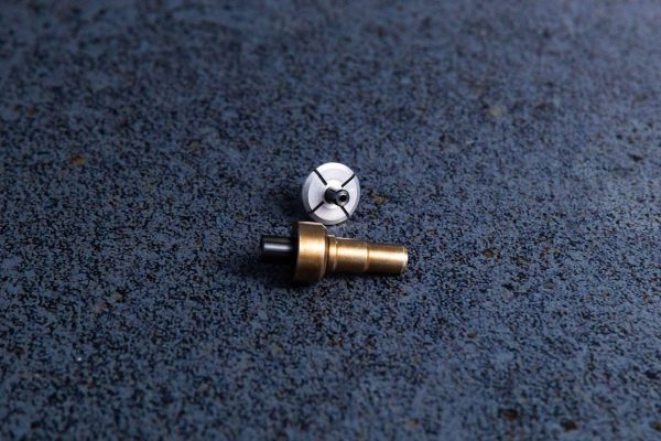 590(3-1A) Клапан форсунки BOSCH EUR 6 (603,604, 613, 614 )